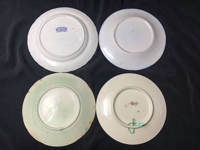 14 assiettes décoratives et parlantes dont...