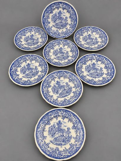 8 assiettes plates en faïence Luneville à...
