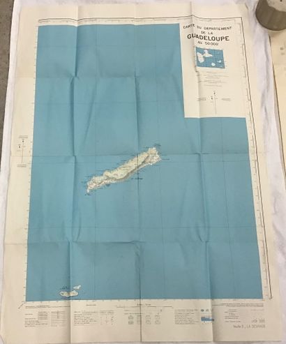 3 cartes sur la Guadeloupe comprenant : 
-...
