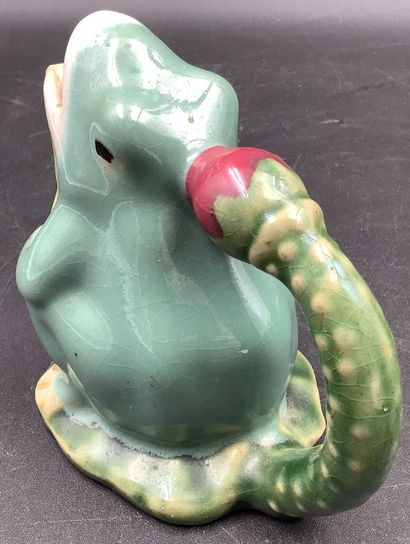 A large promotional ashtray featuring a frog...