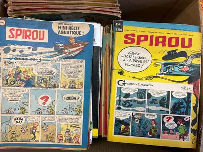 245 exemplaires du journal de Spirou, années...