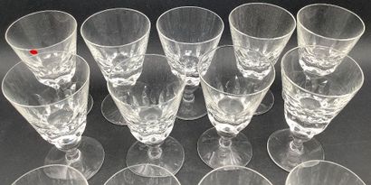 SAINT-LOUIS, une partie de service de verre...