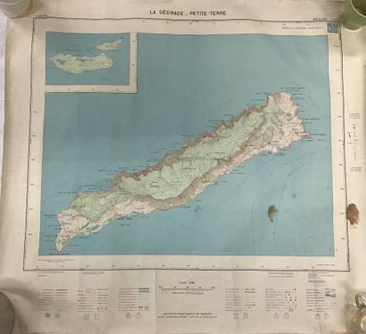 3 cartes sur la Guadeloupe comprenant : 
-...