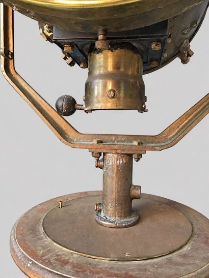 Projecteur de signalisation maritime en cuivre...