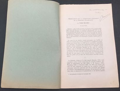 Divers documentations comprenant :
- 2 journaux...