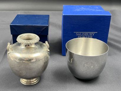 Lot comprenant timbale Jefferson Cup , authentique...