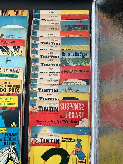 40 exemplaires du journel de Tintin, entre...