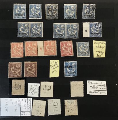 Collection spécialisée de type mouchon dans...