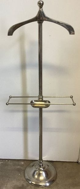 Silver plated metal valet stand.
Height 142...