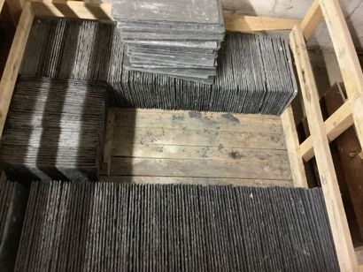 1,25 palettes d’ardoises naturelles en 30x18...