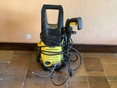 1 KARCHER fonctionnel Vente sur désignation....