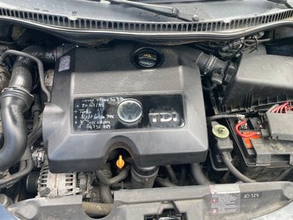 Frais de vente 10 % TTC 
VOLKSWAGEN NEW BEETLE...
