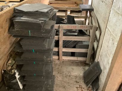 Lot de 2 palettes d’ardoises Vente sur désignation....