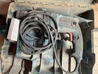 Perforateur BOSCH, fonctionnel.