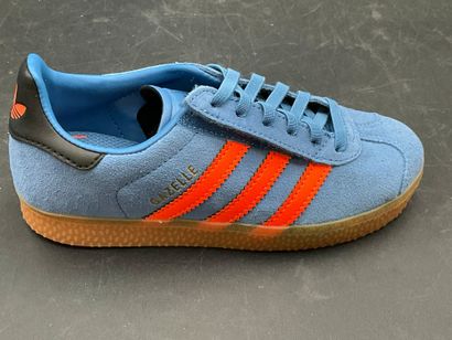 ADIDAS, modèle GAZELLE, pointure 30, paire...