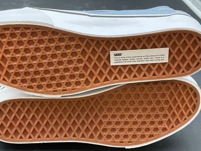 VANS,modèle SK8, pointure 39, paire de baskets...