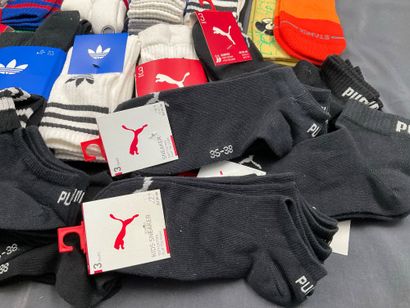 27 Lots de 3 paires de chaussettes dont ADIDAS,...