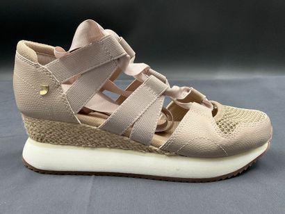 GIOSEPPO, modèle MUIR, paire de sandales,...