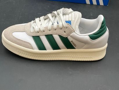 ADIDAS,modèle SAMBA XLG,pointure 41,5, paire...