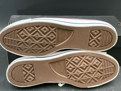 CONVERSE, modèle ALL STAR,pointure 45, paire...