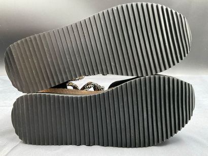 GIOSEPPO, modèle IONA, paire de sandales,...