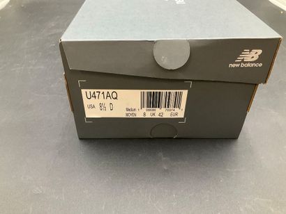 NEW BALANCE,modèle 471, pointure 42, paire...