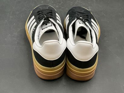 ADIDAS, modèle GAZELLE BOLD W, pointure 38,...