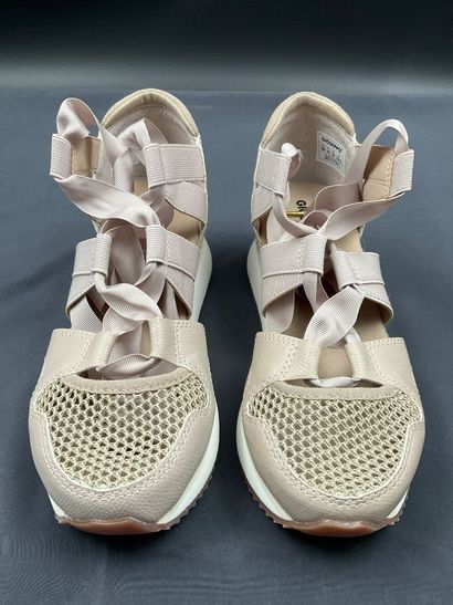 GIOSEPPO, modèle MUIR, paire de sandales,...