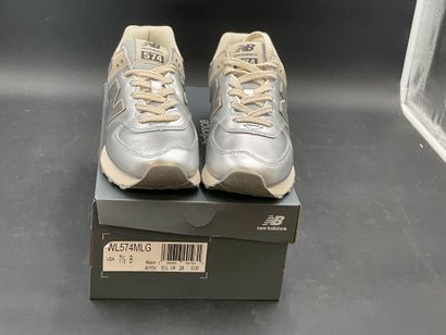 NEW BALANCE,modèle 574,pointure 38,paire...