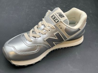 NEW BALANCE,modèle 574,pointure 38,paire...