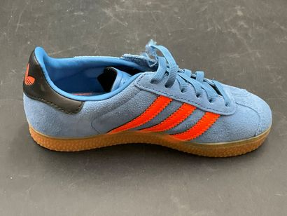 ADIDAS, modèle GAZELLE, pointure 30, paire...