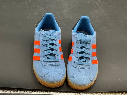 ADIDAS, modèle GAZELLE, pointure 30, paire...