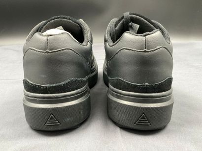 Le coq sportifs, pointure 37, modèle LCS...