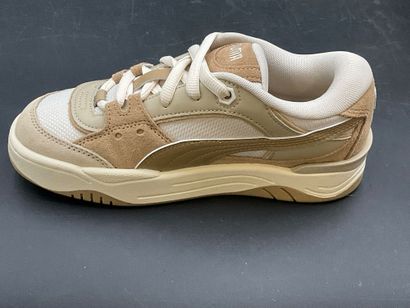 PUMA,modèle 180, pointure 37, paire de baskets...