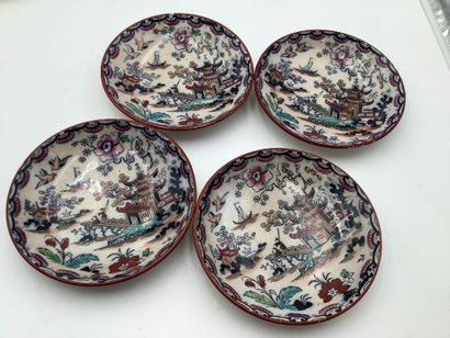 Manette vaisselle Anglaise:
- 2 soucoupes...