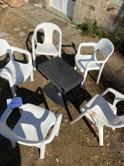 Lot de 5 fauteuils en PVC blanc «CAPISA»...