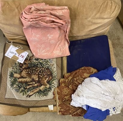 Lot de divers tissus dt housse vintage pr...