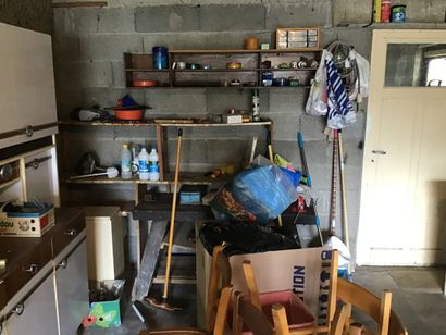 Vente en un lot du mobilier d'une maison...