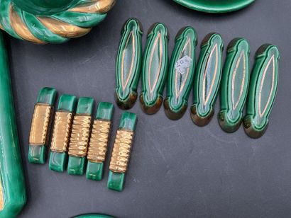 Faïences diverses, art de la table, couleurs...
