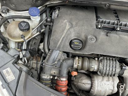 PEUGEOT 208 Immatriculée : EA-312-WR 
Phase...