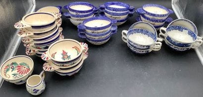 Important lot de bols (plus de 30 pièces)...