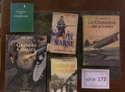 Bon petit lot de 5 livres dt anciens et comprenant...