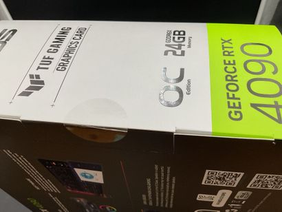 Carte graphique neuve en boîte, dans sa boîte...