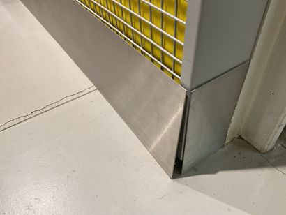 25 mètres linéaires de supports grillagés...