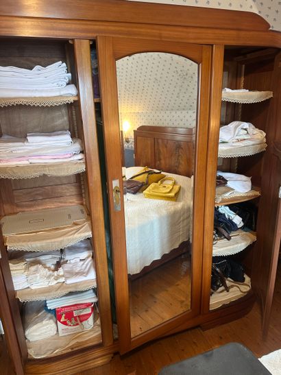 Vente en 1 lot comprenant 3 chambres et 1...