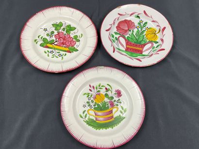 Manette de 18 assiettes dont 8 sur le thème...
