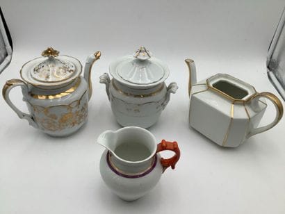 Porcelaine de Paris et divers, regroupement...