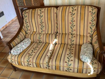VENTE EN UN LOT – MOBILIER D’UNE MAISON
Secteur...