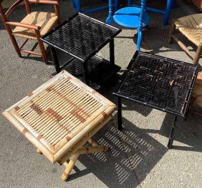 Ensemble de petits mobilier divers, 5 chaises...