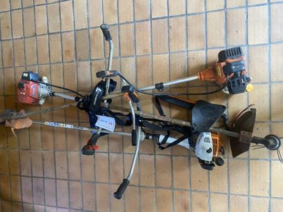 Lot de 3 débroussailleuses: Sthil/Kawasaki...